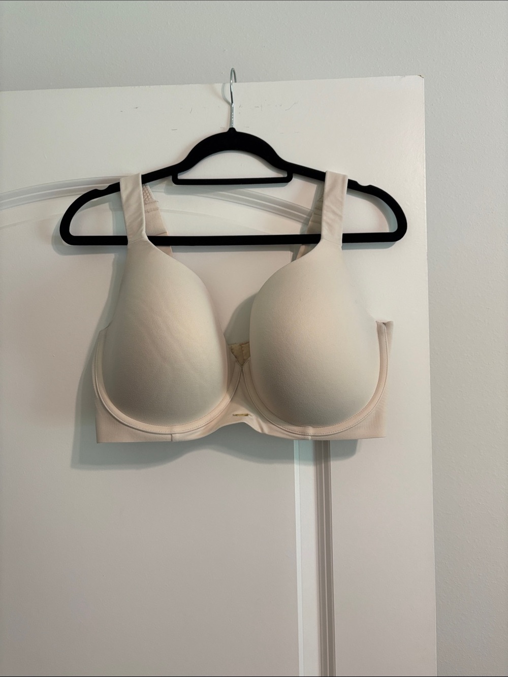 Cacique Smooth Full-Coverage Bra in Cream